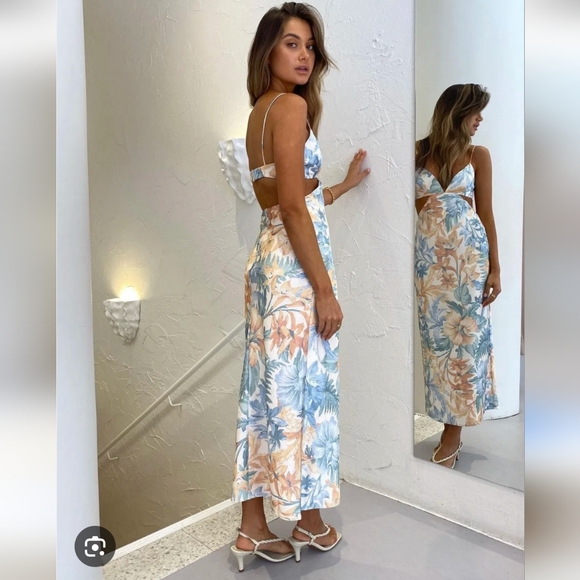 Significant Other Jacy Cutout Dress Size 8 Watercolor - Picture 3 of 8